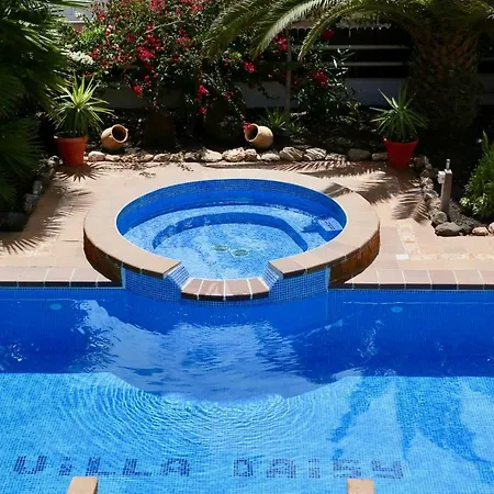 Vila Daisy *